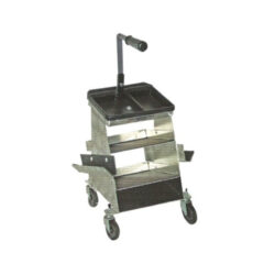 YODER SHORTY SHOEING BOX on WHEELS