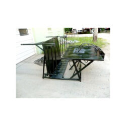 RUPP HYDRAULIC CALF TABLE