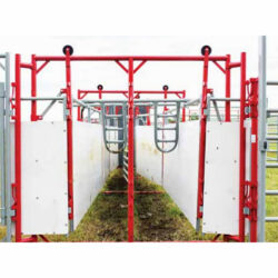 2W LIVESTOCK WHITE POLY SHEETING PUCK BOARD