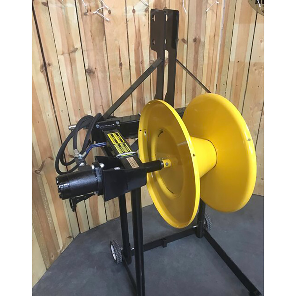 FARM SHOW Magazine - Pto-Operated Winder Wraps Up Wire Fast Anyone who has  a lot of fence to take down will be interested in this 3-pt. mounted,  pto-operated wire winder put together