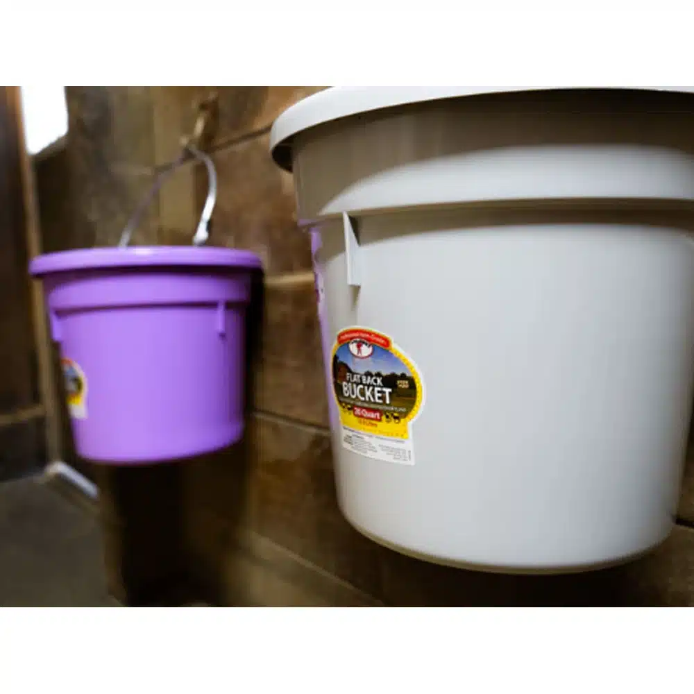 little giant flat back plastic bucket