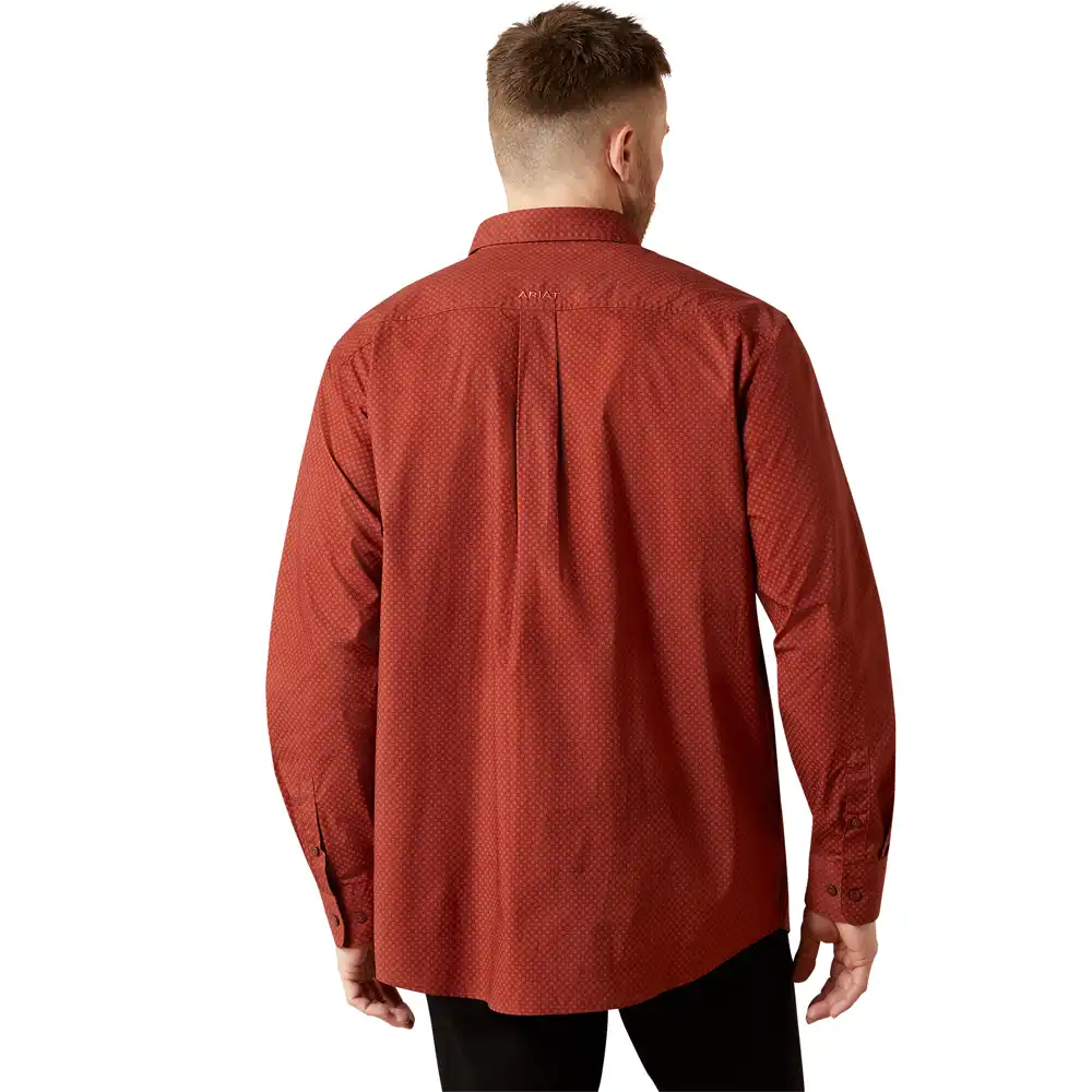 ariat men's shirt in red