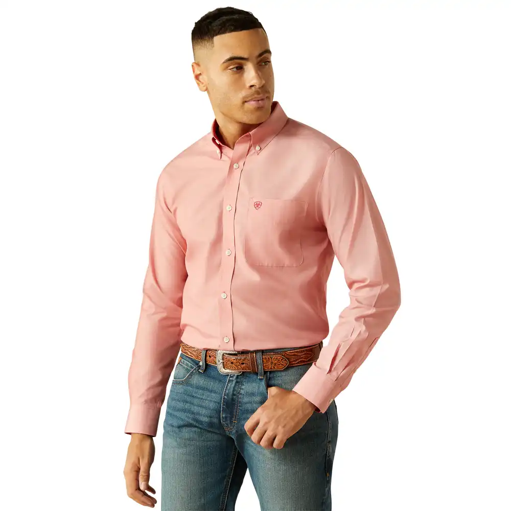 ariat men's long sleeve shirt in pinik