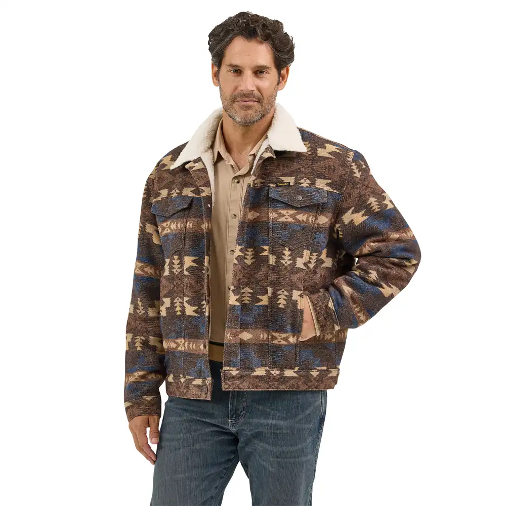 wrangler men's sherpa lined jacquard jacket in brown