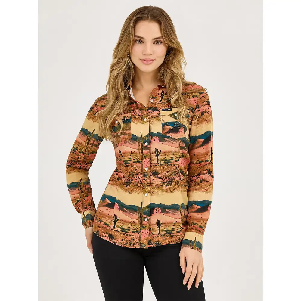 wrangler women's desert print long sleeve shirt