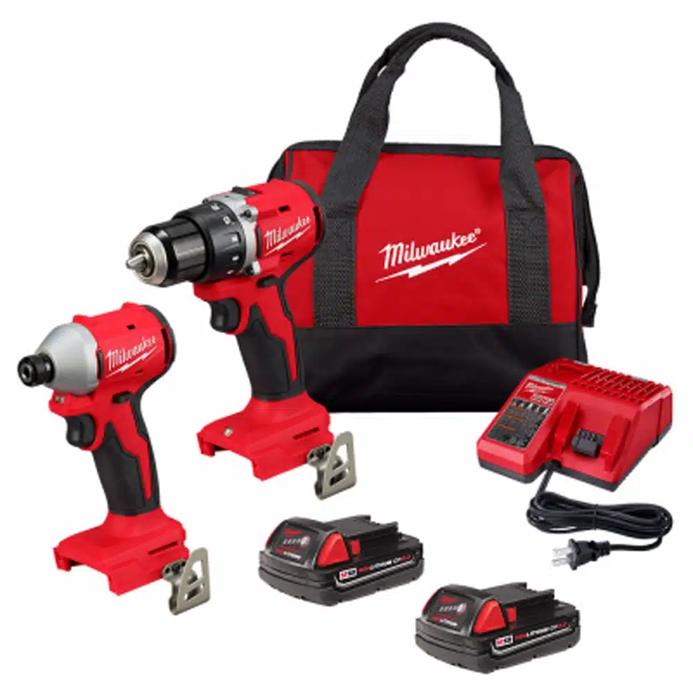 milwaukee 18 volt cordless drill kit