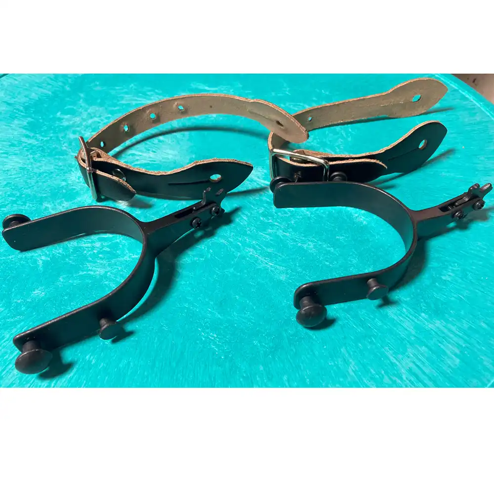 saddle barn spur set