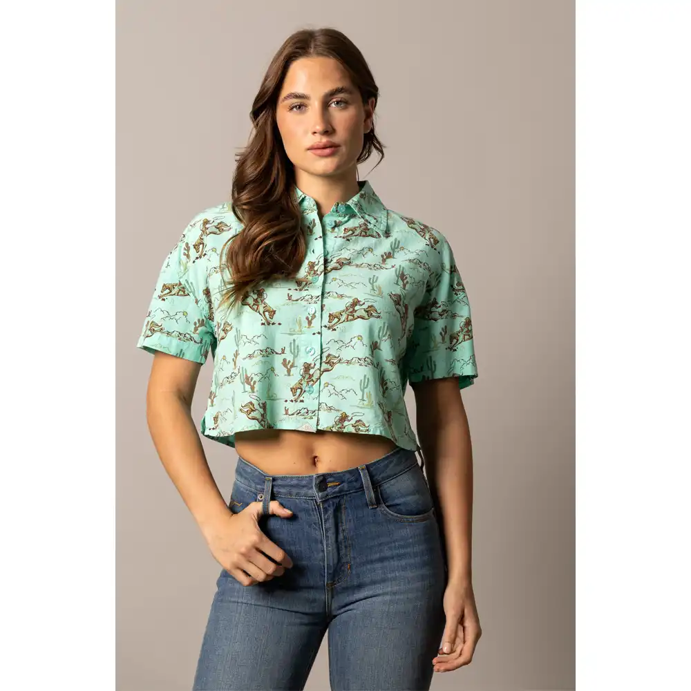 kimes ranch women's cropped short sleeve shirt turquoise
