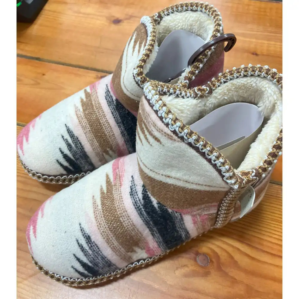 m&f ankle slippers pink