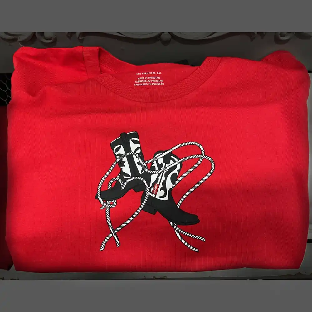 Levi's graphic tee shirt red