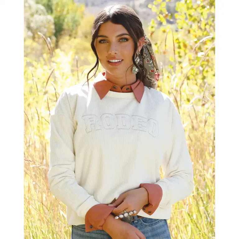 women's cream sweatshirt