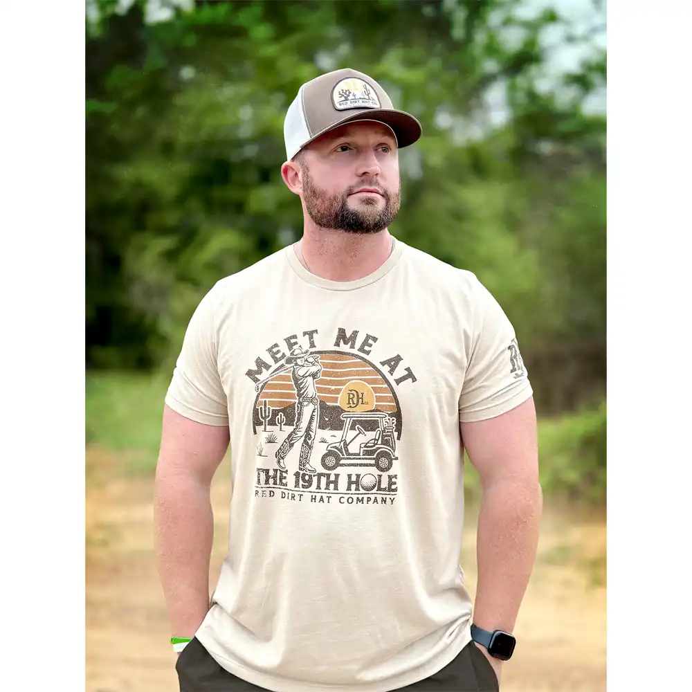 red dirt quittin time tee