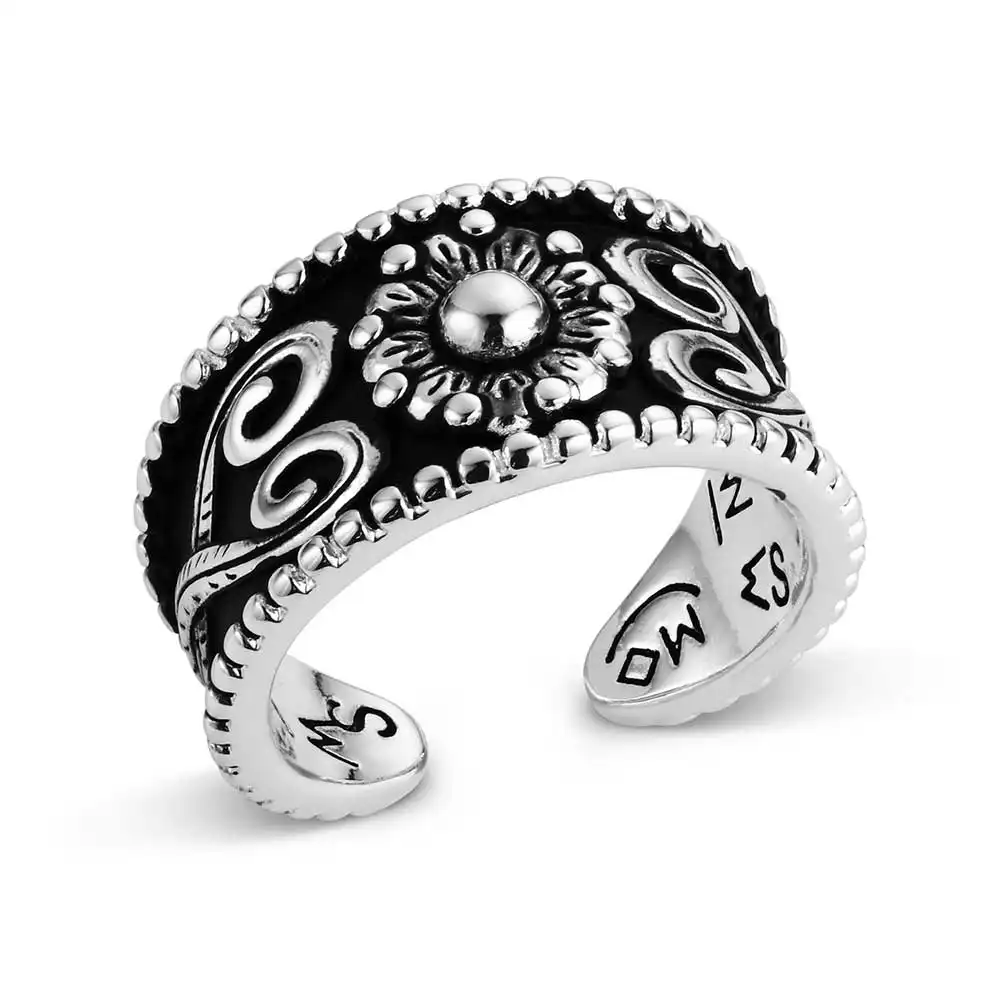 blooming scroll ring