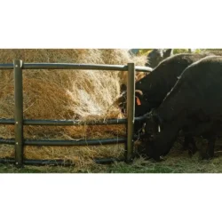 poly round bale feeder