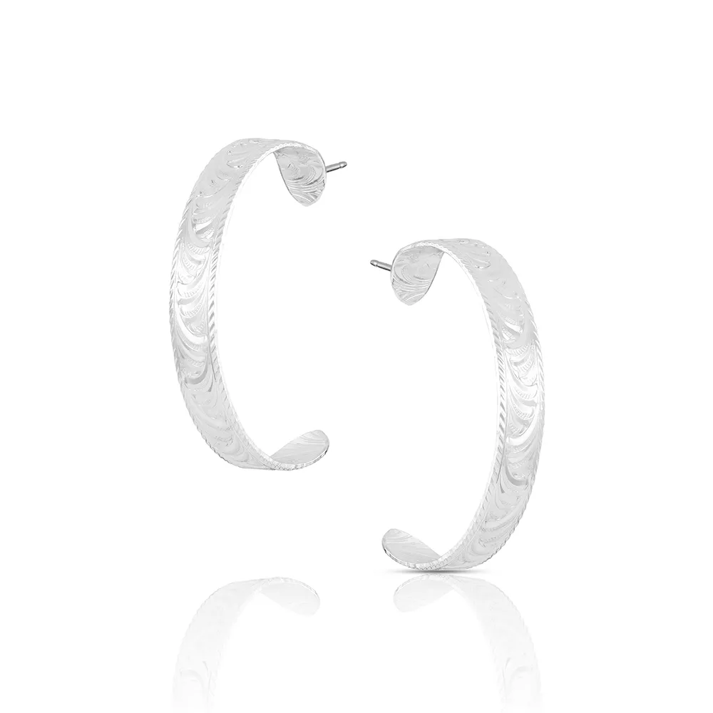 olivia's reins hoop earrings