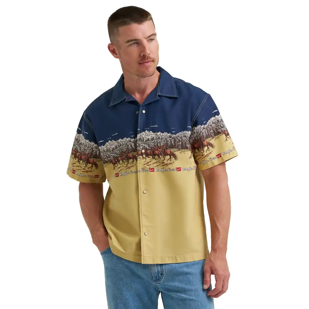 men's wrangler x coors resort shirt - printed