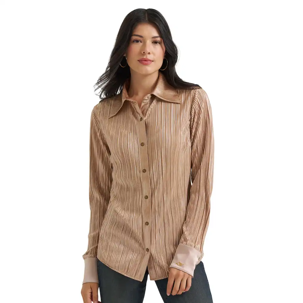 wrangler® x lainey wilson snap shirt - rose gold