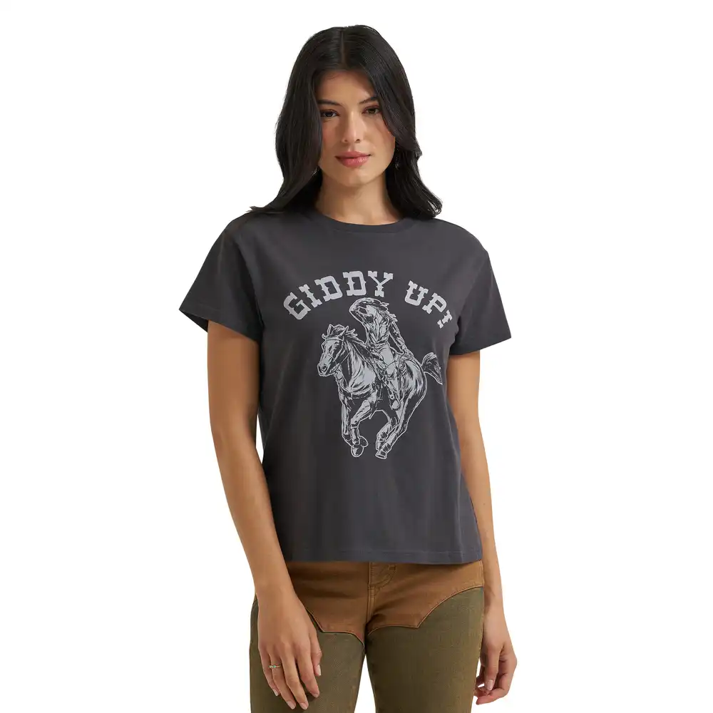 wrangler® x lainey wilson giddy up t-shirt - black