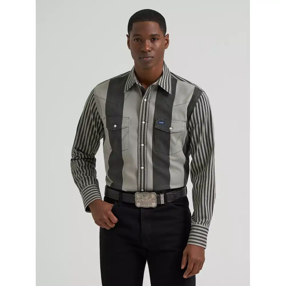vintage-inspired brushpopper western snap workshirt - black and grey