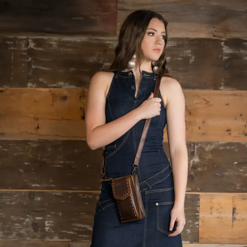 bandera chocolate quickdraw crossbody wallet