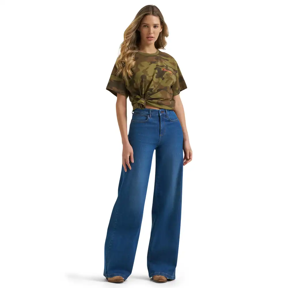 cowboy camo girlfriend graphic tee