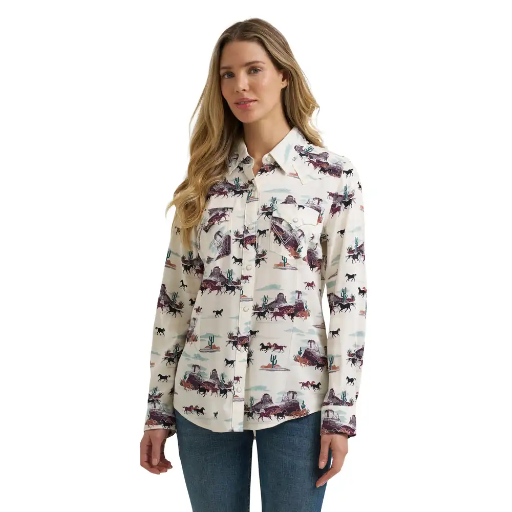 women's wrangler bold bucking cowboy sierra snap shirt