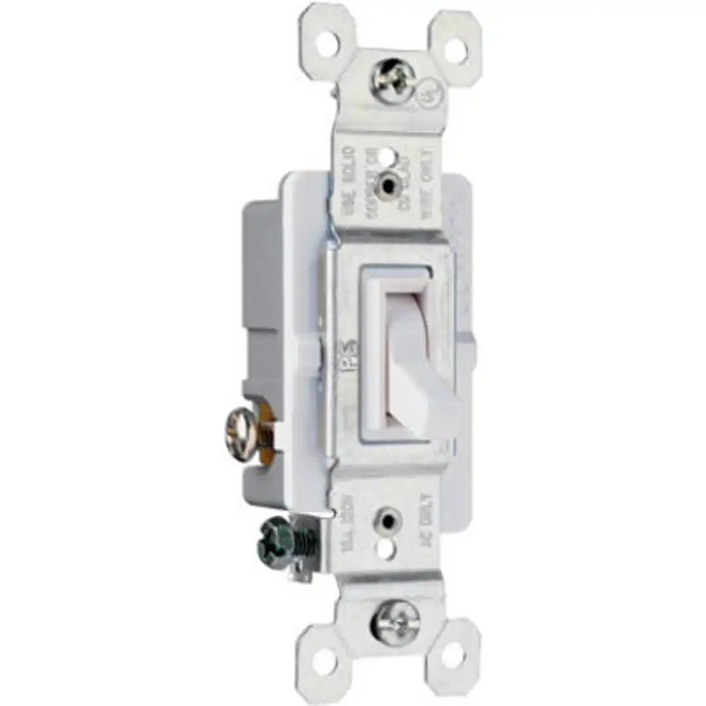 pass & seymour 15a white 3-way toggle switch
